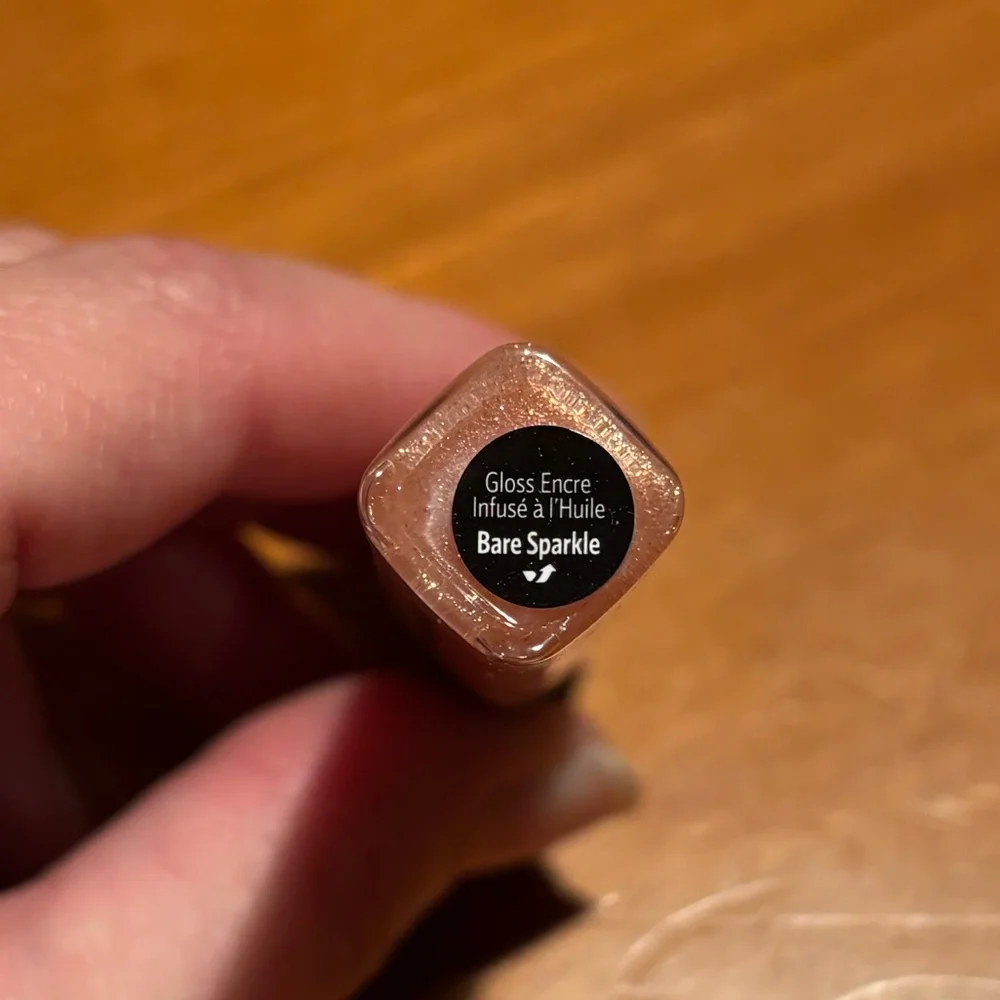 Bobbi Brown Crushed Oil-Infused Gloss Bare Sparkle